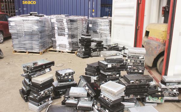 Xử lý 63 container phế liệu, tránh bị lợi dụng