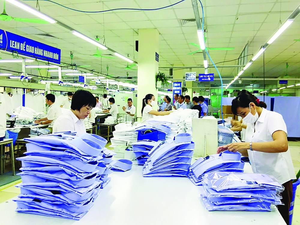 Dệt may là ngành hàng sản xuất công nghiệp điển hình ghi nhận khởi sắc rõ rệt từ đầu năm đến nay. Ảnh: Nguyễn Thanh