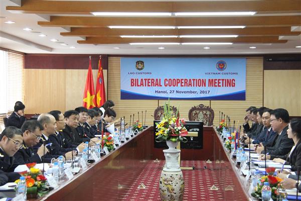 Hợp tác Hải quan Việt Nam-Lào hướng đến thực chất, thiết thực