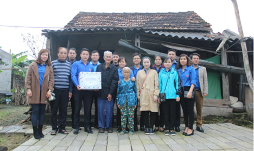  Thanh niên Hải quan Quảng Bình tổ chức hoạt động tình nguyện Xuân 2018