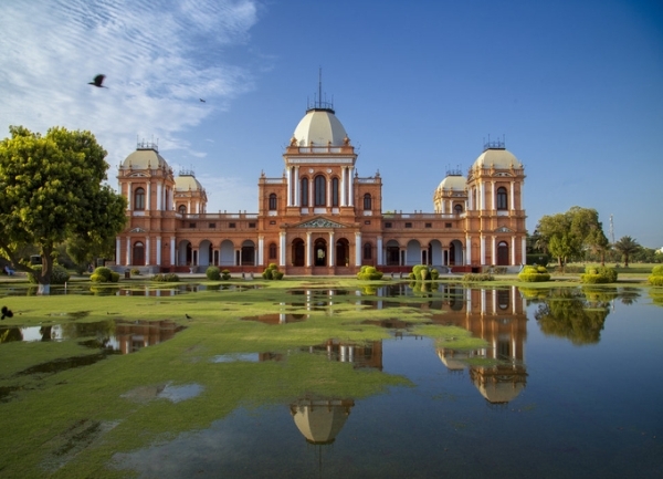 Đất nước Pakistan vừa có núi, sa mạc, biển