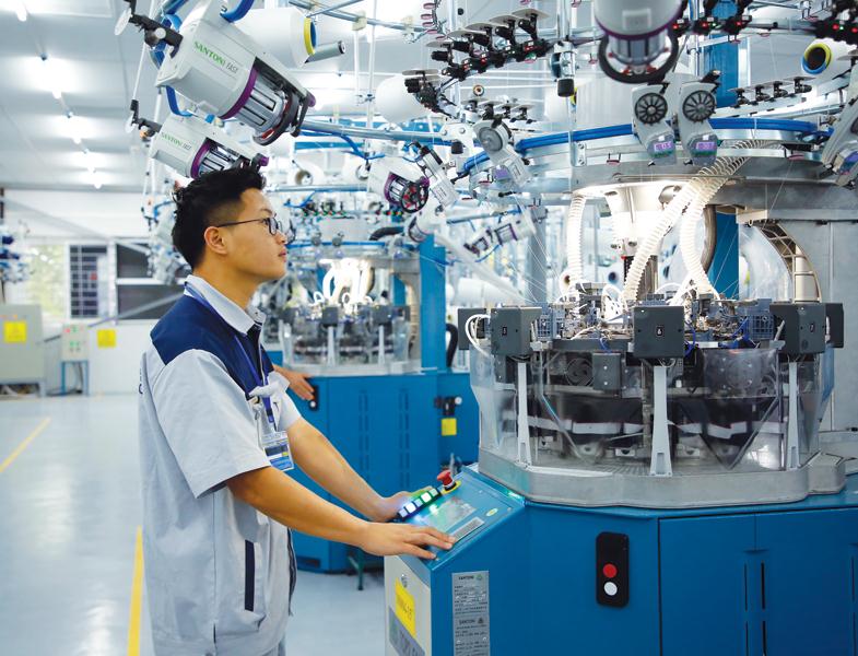 Mục tiêu 1 triệu doanh nghiệp tính đến hết tháng 12/2020, tổng số doanh nghiệp Việt Nam trên hệ thống đăng ký kinh doanh là khoảng 890.000 doanh nghiệp.