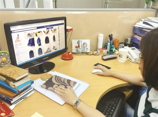 Cần có giải pháp thu thuế với đối tượng mua bán qua mạng.