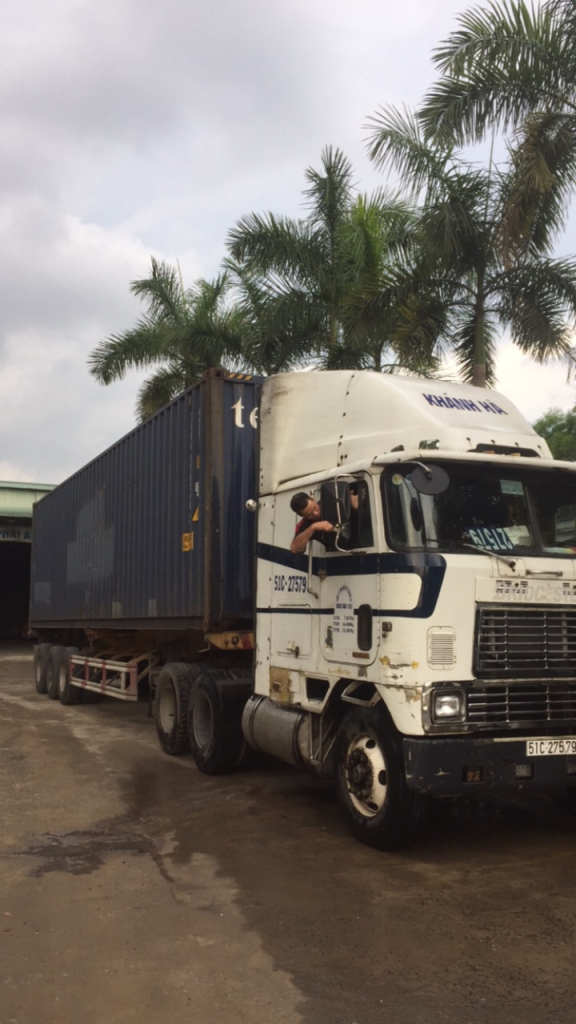Công ty vận tải Khánh Hà vận chuyển hàng hóa hai chiều đi khắp các tỉnh trong nước và quốc tế